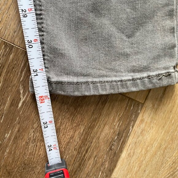 Young and Reckless Y&R Men's Ripped Jeans Size 34 Gray stretch 5 pocket - Picture 6 of 16